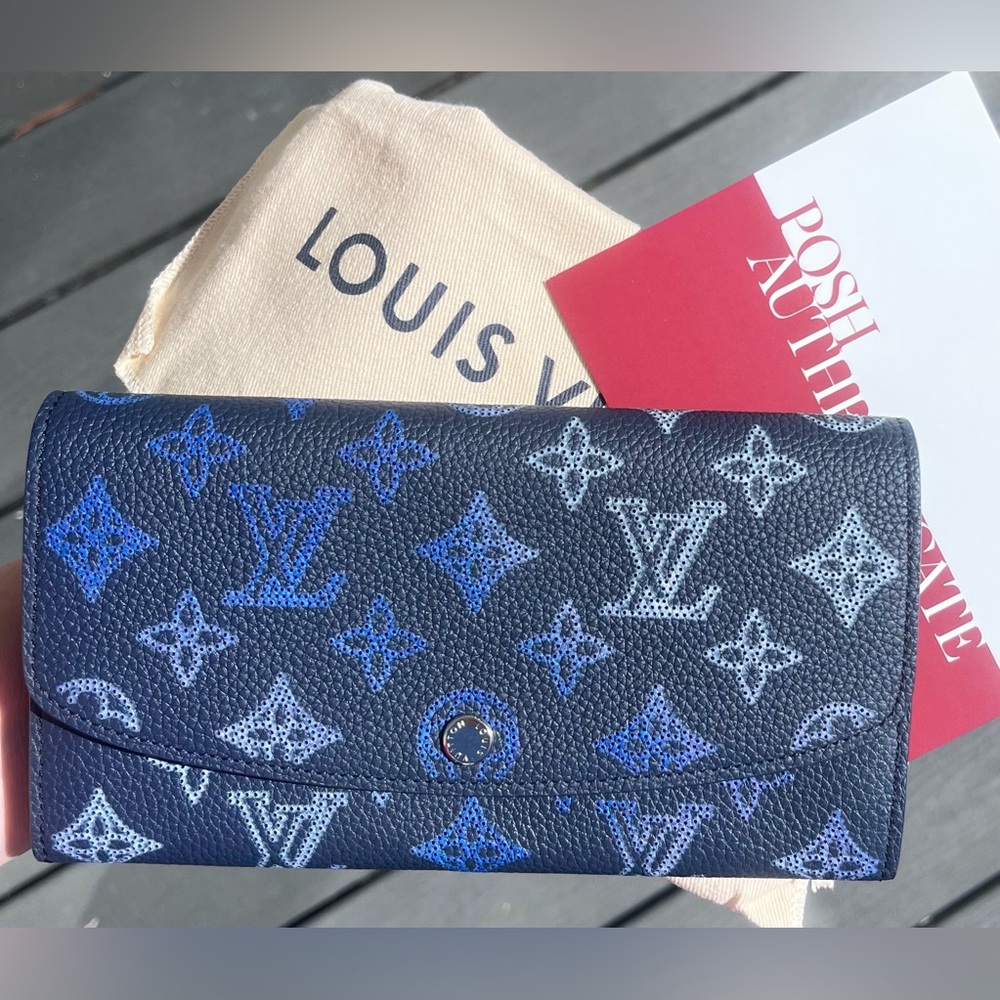 Louis Vuitton RARE! Gradient Mahina Iris Monogram Women's Wallet UNUSED - Picture 3 of 8
